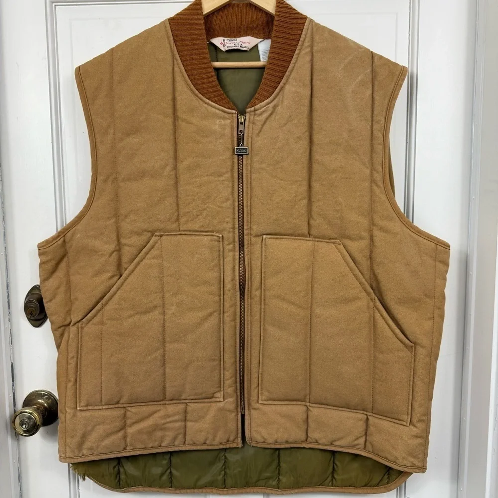 True Vintage Walls Men's Tan Quilted Work Vest